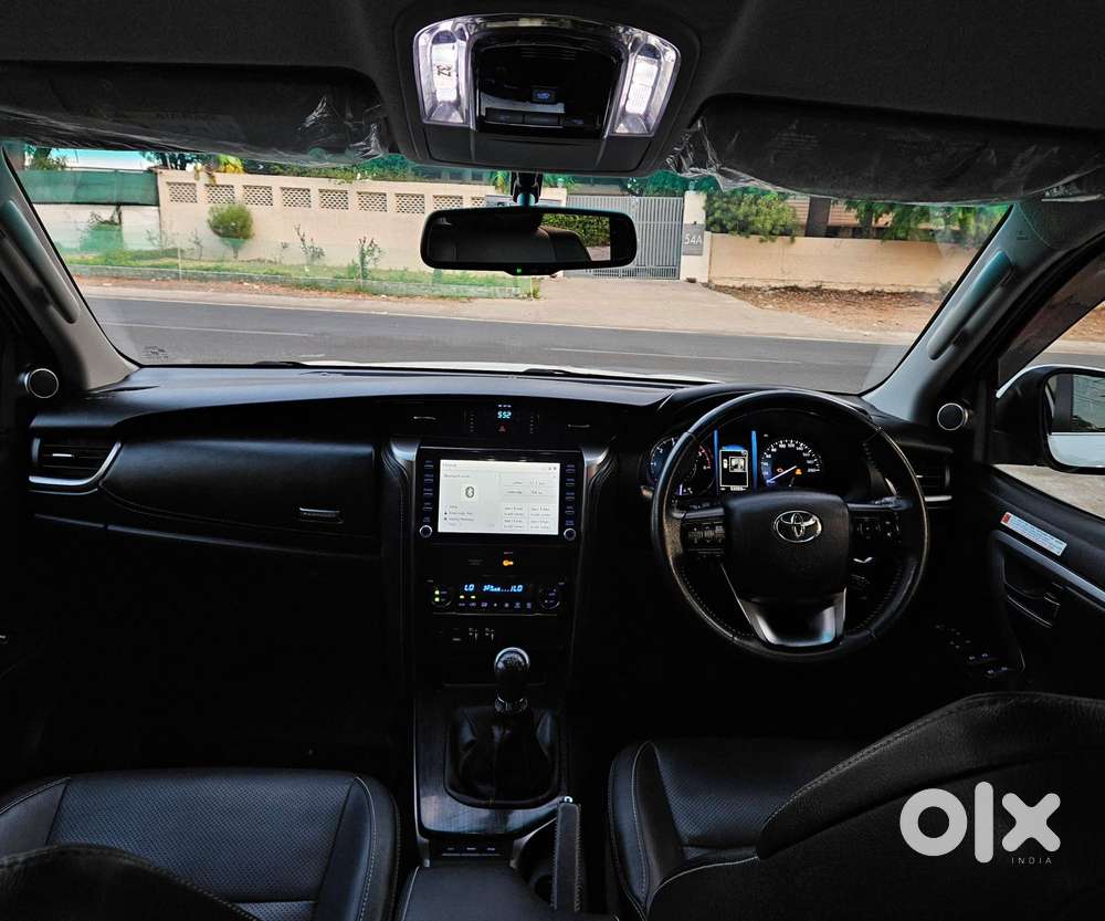Toyota Fortuner [2021-ongoing] 2.8 2wd Diesel Mt, 2023, Diesel