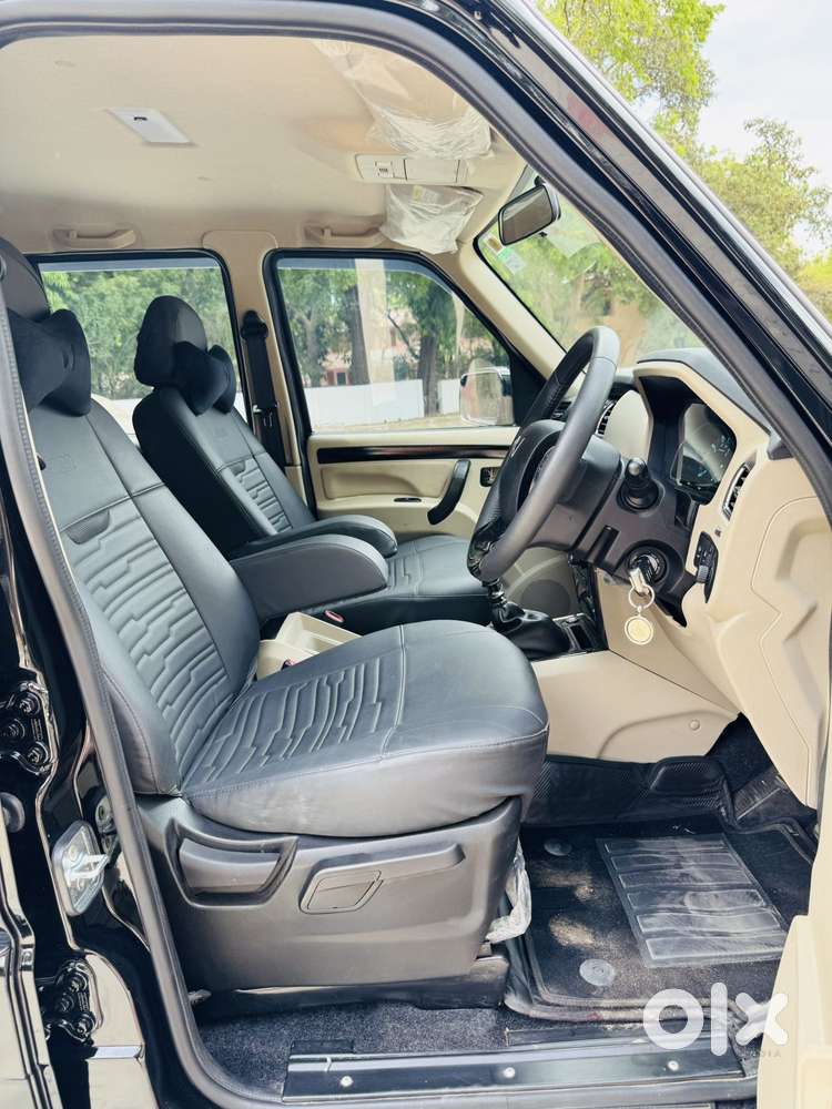 Mahindra Scorpio Classic 2.2 S 11 Mt 7 Str, 2025, Diesel