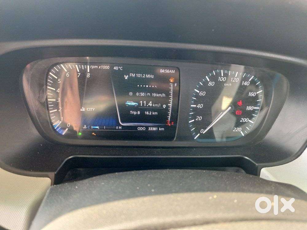 Tata Punch, 2022, Petrol
