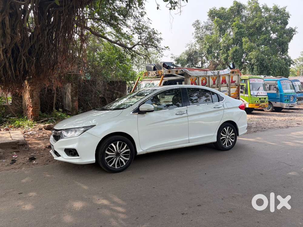 Honda City Hybrid 2016