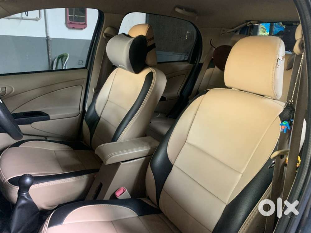 Toyota Etios Liva 2016