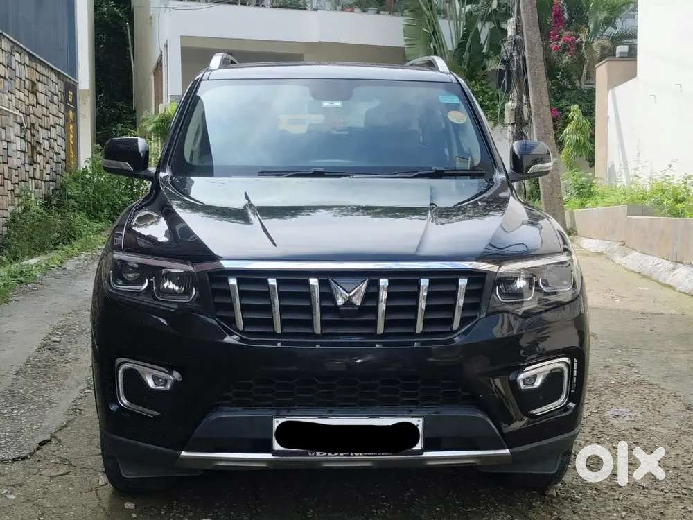 Mahindra Scorpio N Petrol 2024