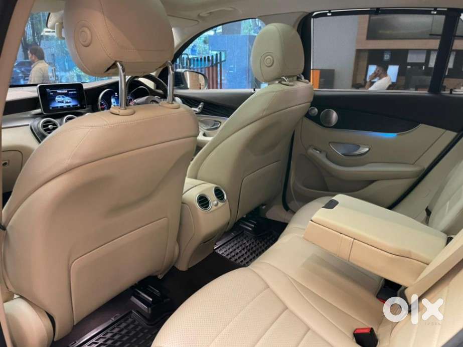 Mercedes-benz Glc Class Progressive 300, 2019, Petrol