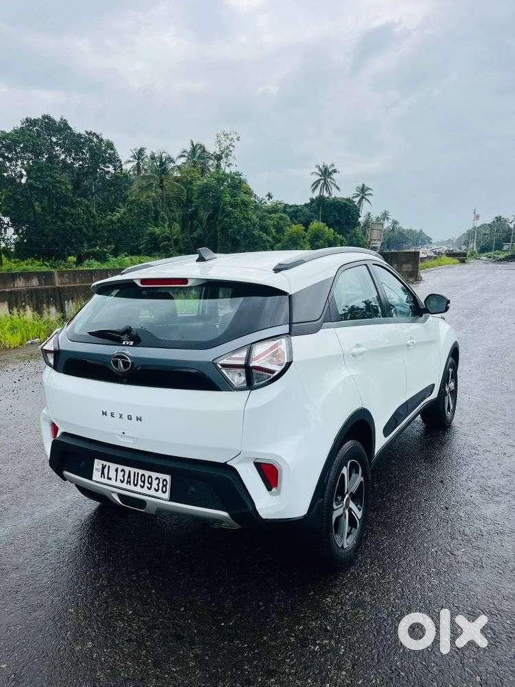 Tata Nexon 1.2 Revotron Xz Plus, 2022, Petrol