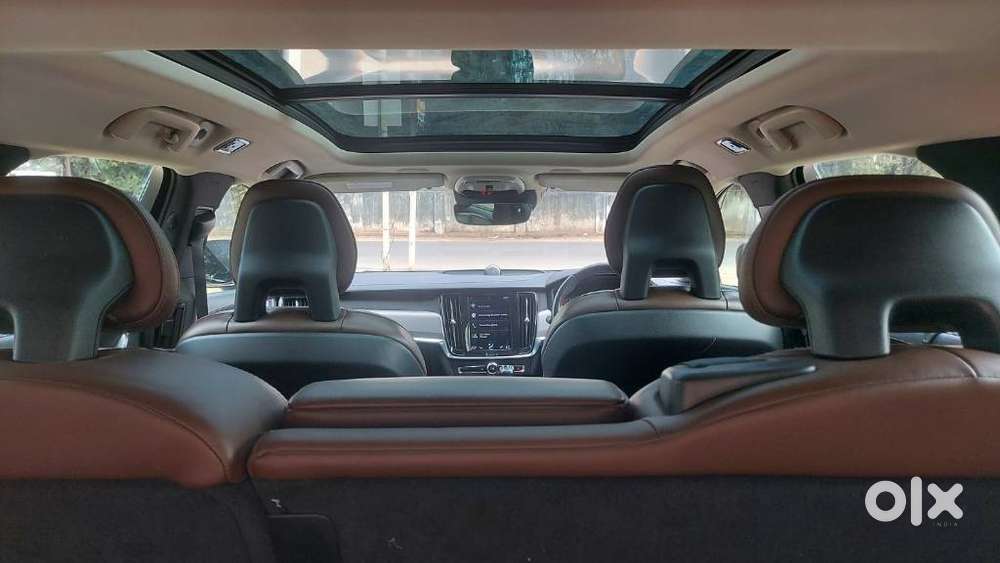 Volvo V90 Cross Country D5 Inscription, 2018, Diesel