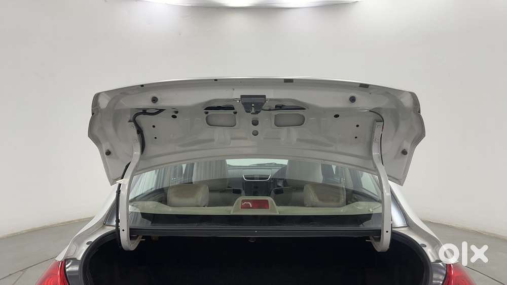 Maruti Suzuki Swift Dzire 1.3 Vxi, 2013, Petrol