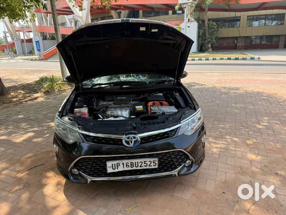 Toyota Camry 2.5 Hybrid, 2018, Petrol
