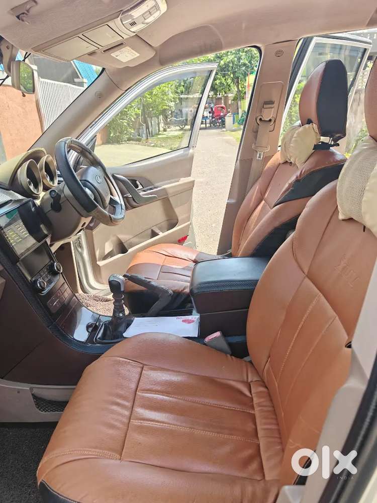 Mahindra Xuv500 2011 W8