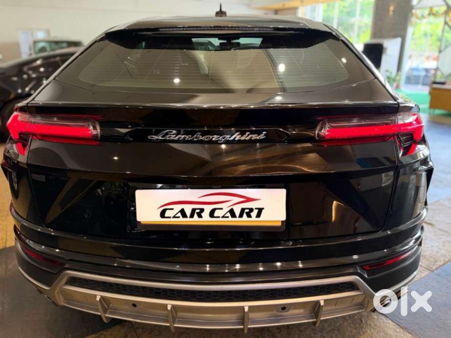 Lamborghini Urus V8, 2020, Petrol