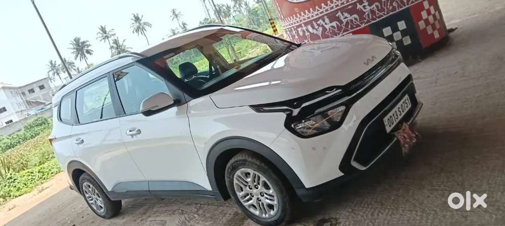 Kia Carens 2022 Petrol 58725 Km Driven