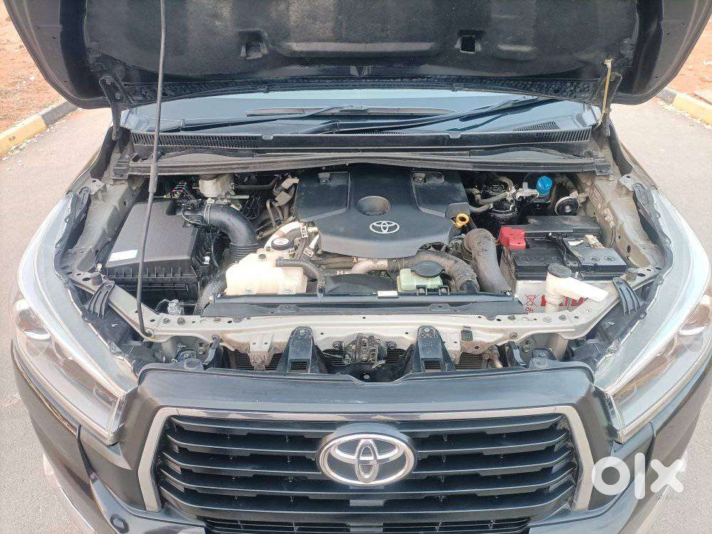 Toyota Innova Crysta 2.4 V 7 Str, 2024