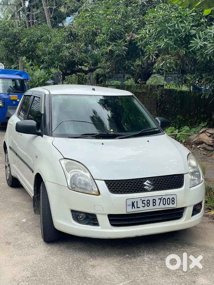 Swift Maruti 2009 Model Petrol Car