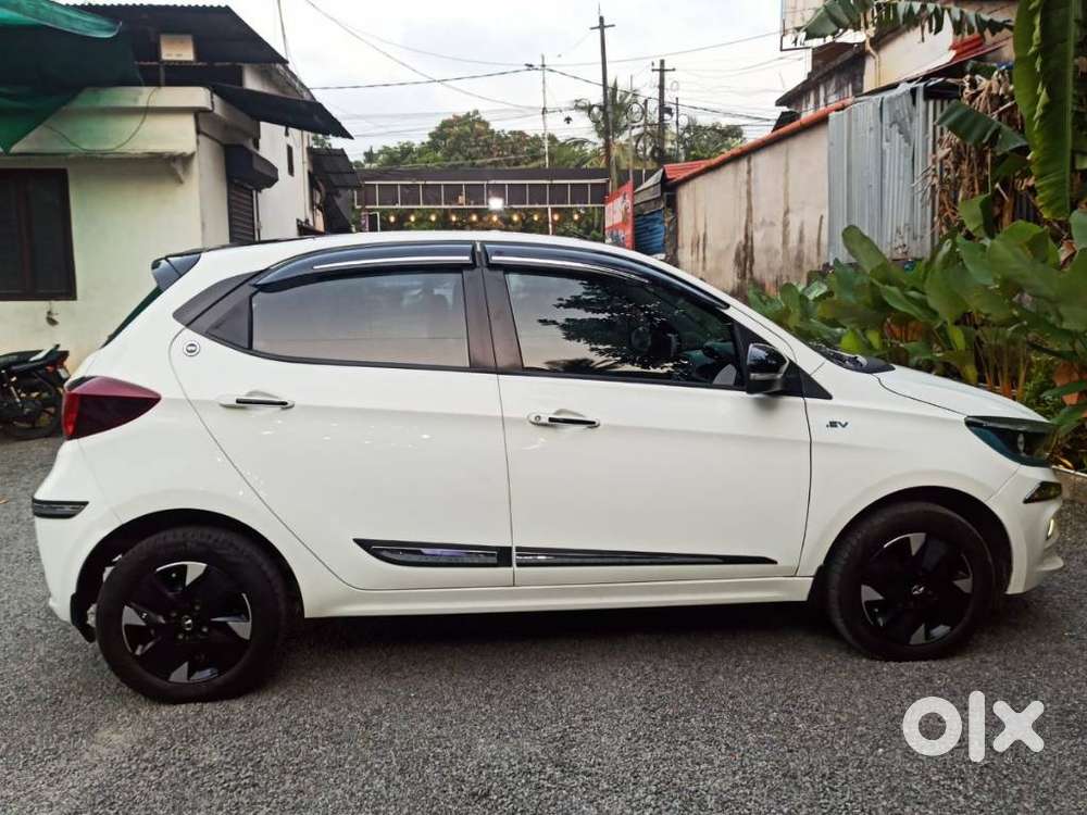 Tata Tiago Ev Xz Plus Tech Lux Lr, 2023, Electric