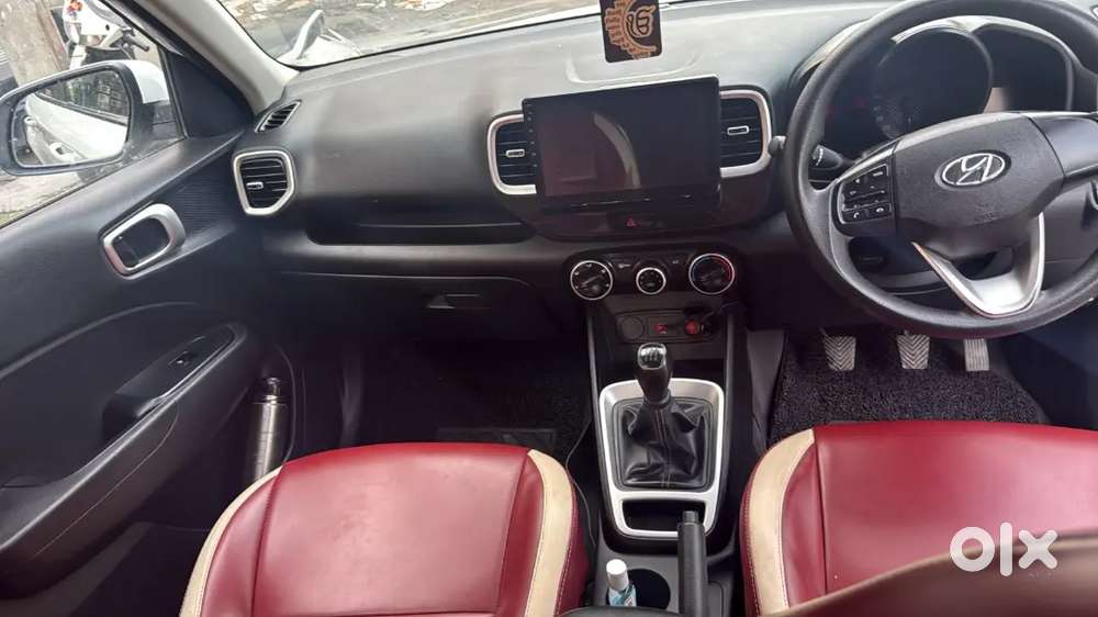 Hyundai Venue 1.2 Petrol Manual 2020 Model