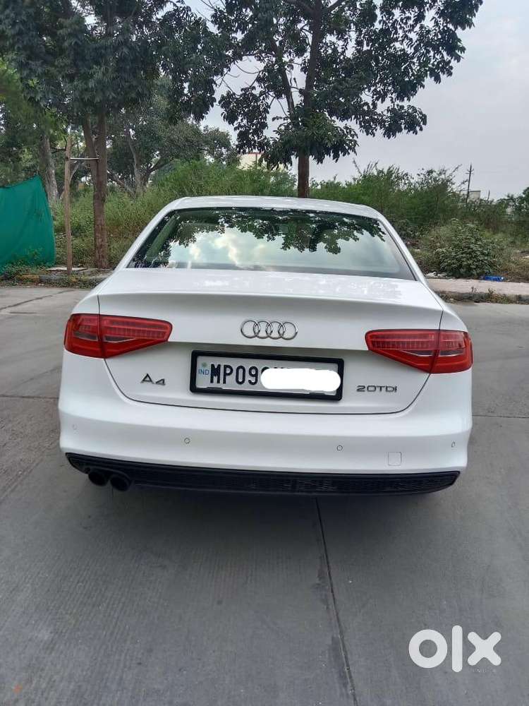 Audi A4 2.0 Tdi Premium With Sunroof, 2013, Diesel