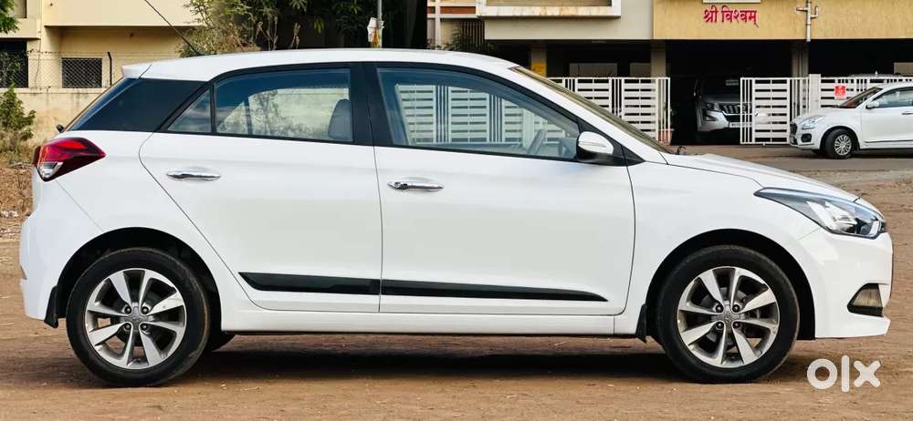 Hyundai Elite I20 Asta Option, 2015, Petrol