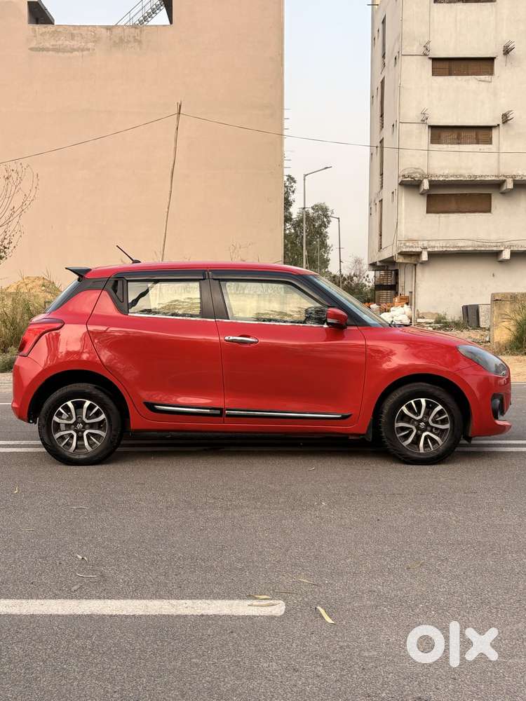 Maruti Suzuki Swift 1.2 Vxi Deca Limited Edition, 2022, Petrol