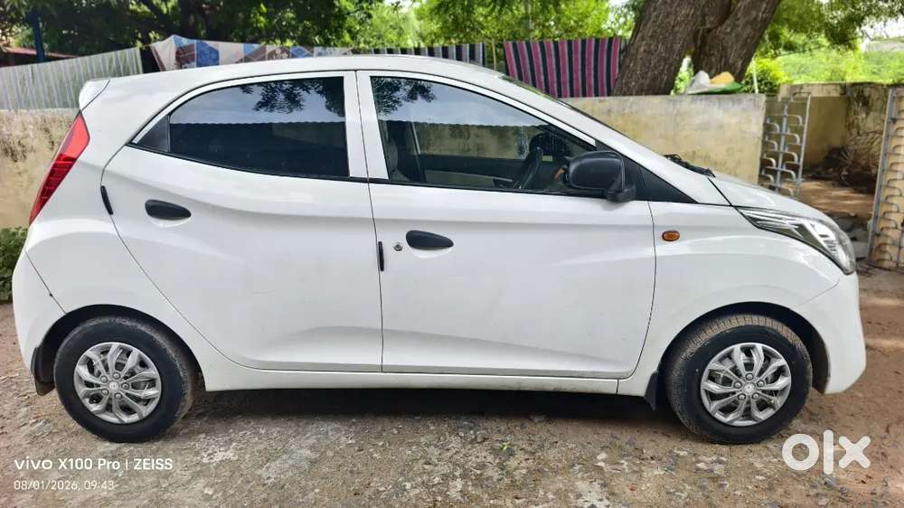Hyundai Eon Era 2017 Petrol Manual