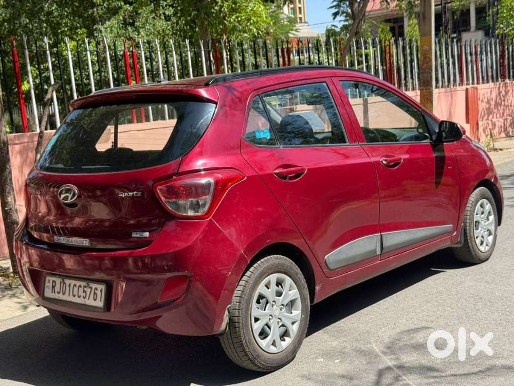 Hyundai Grand I10 2013-2016 Sportz, 2015, Petrol