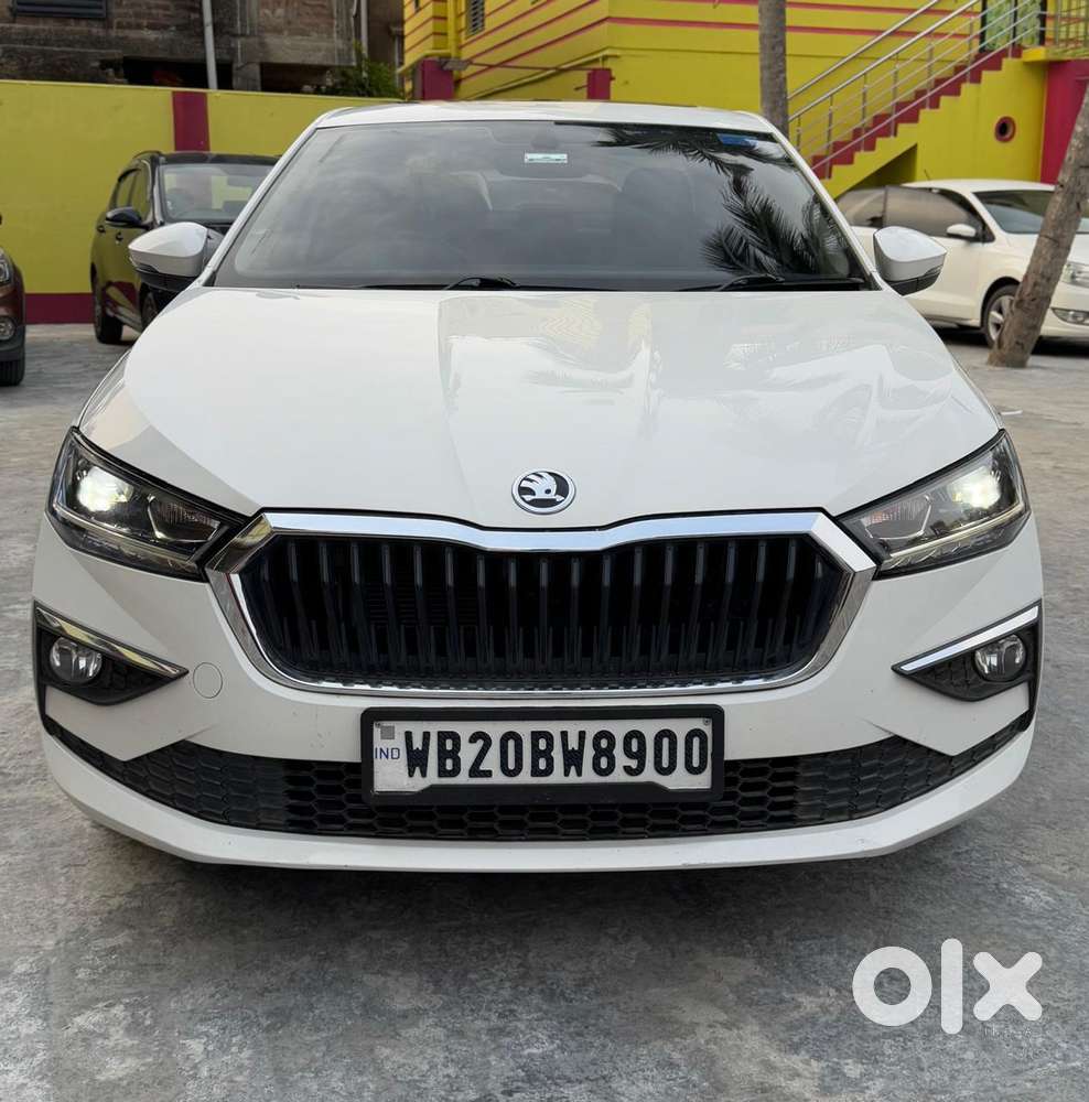 Skoda Slavia Style 1.0l Tsi Mt, 2024, Petrol