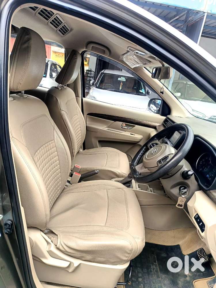 Maruti Suzuki Ertiga Vxi At Petrol, 2018, Petrol