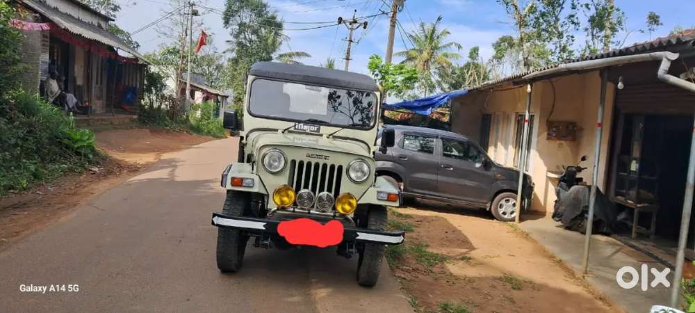 Mahindra Jeep