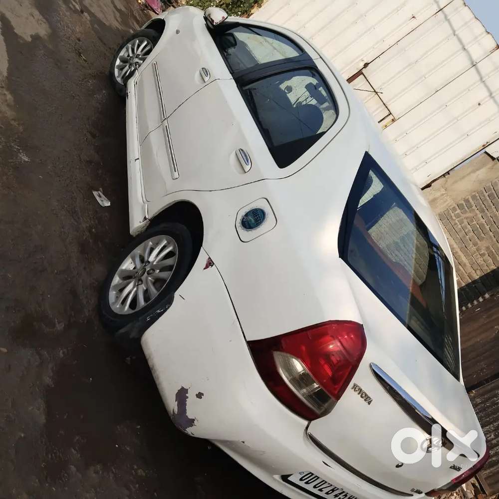 Toyota Etios 2013