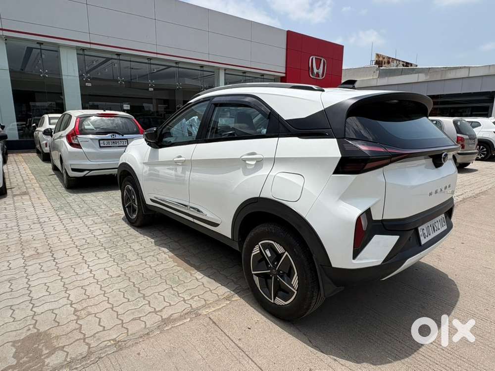 Tata Nexon Petrol 2024