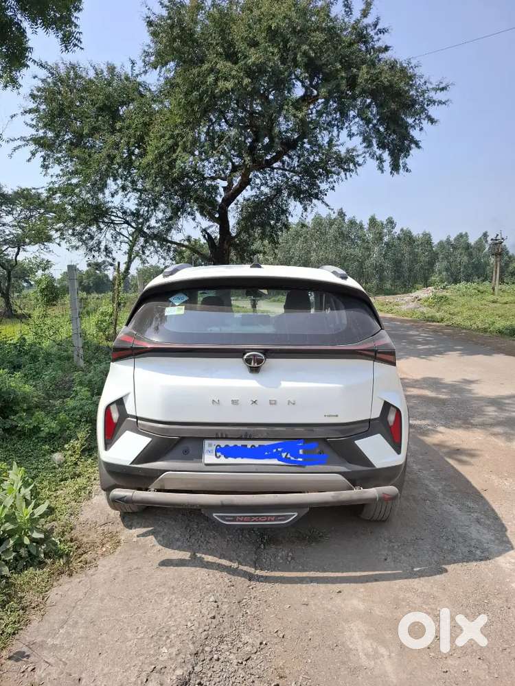 Tata Nexon Creative 2025