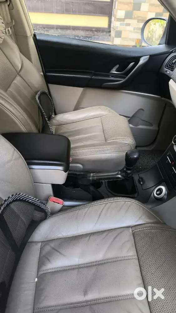 Mahindra Xuv500 2wd 2016