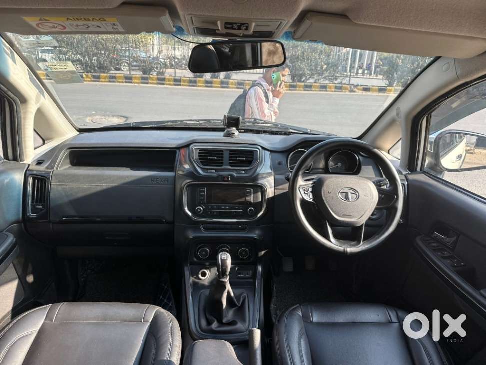 Tata Hexa 2.2 Xe 4x2 7 Str, 2018, Diesel