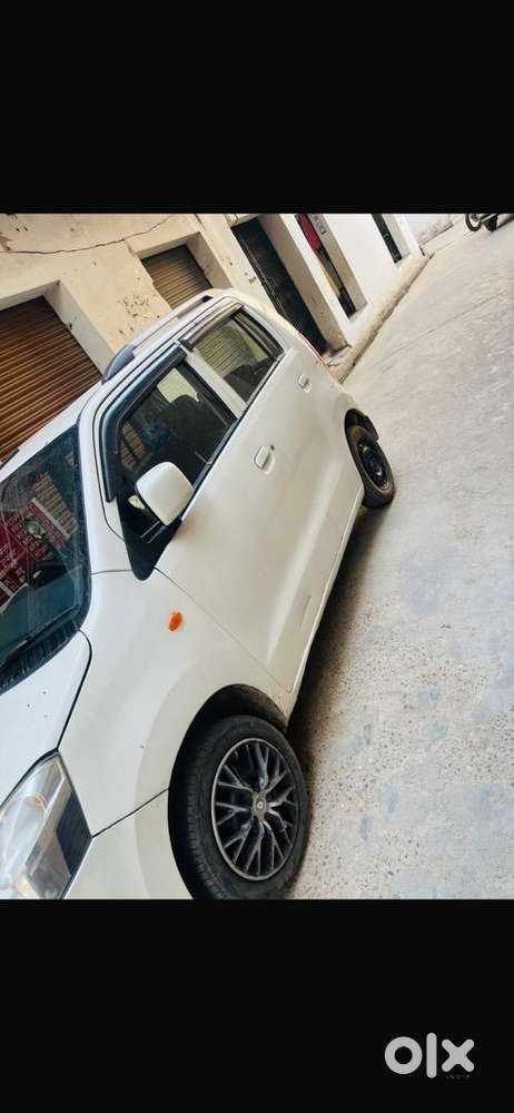 Maruti Suzuki Wagon R 2015 Petrol/cng Well Maintained