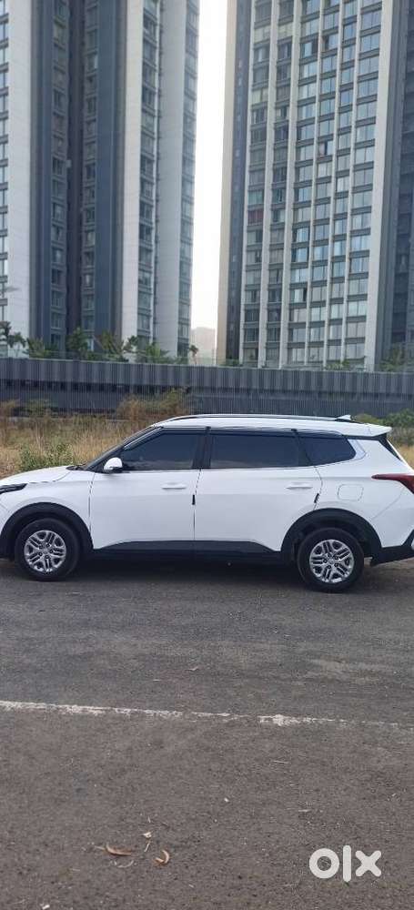 Kia Carens 1.4 Prestige 7 Str, 2023, Petrol