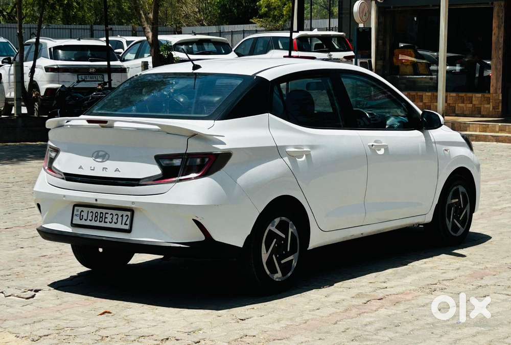 Hyundai Aura Sx Manual, 2023, Cng & Hybrids