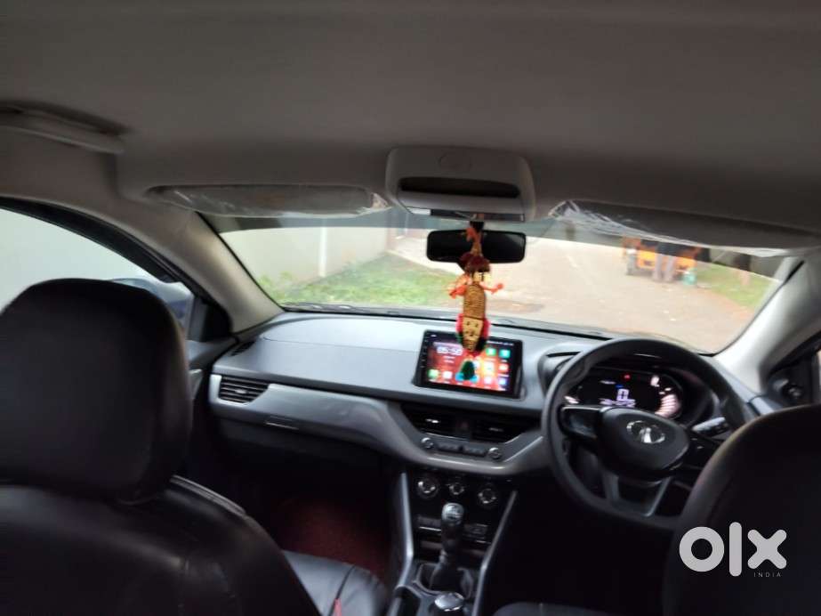 Tata Nexon 1.5 Revotorq Xm (s), 2023, Petrol