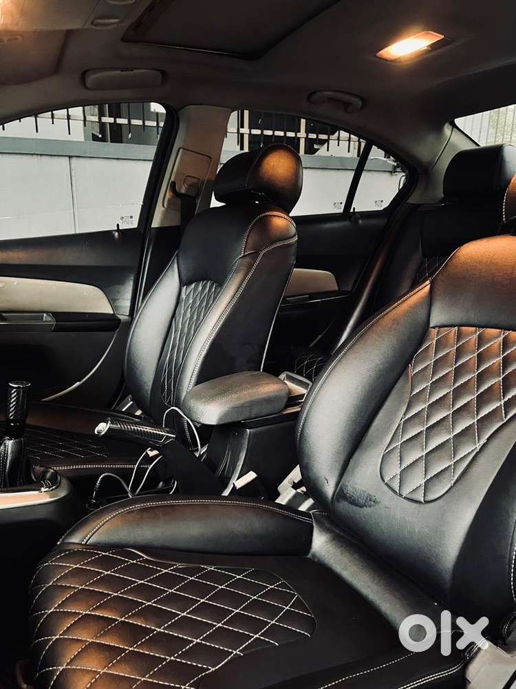 Chevrolet Cruze 2.0 Diesel With Additional Accessories  3-lakhs