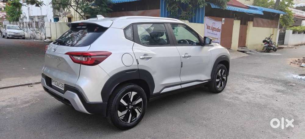Nissan Magnite N-connecta Mt, 2025, Petrol