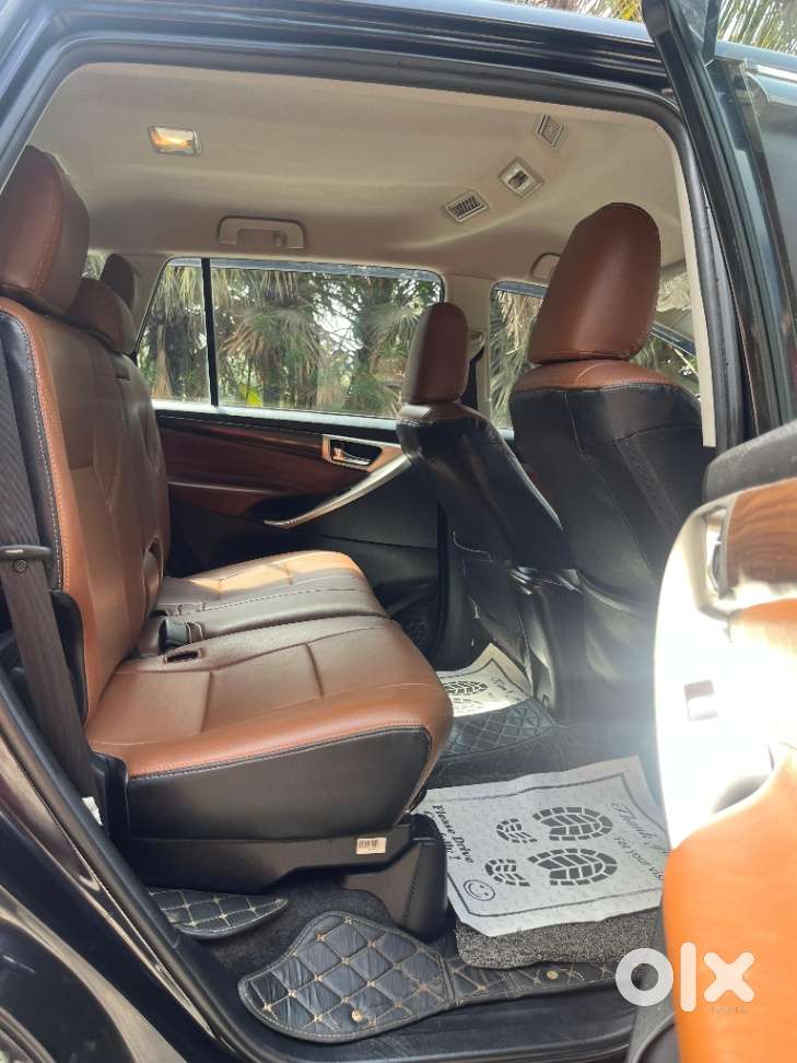 Toyota Innova Crysta [2020-ongoing] 2.4 Gx 7 Str, 2022, Diesel
