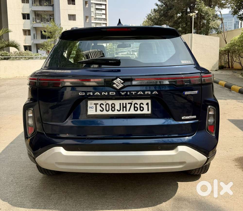 Maruti Suzuki Grand Vitara 1.5 Alpha Smart Hybrid Allgrip, 2022, Pet..