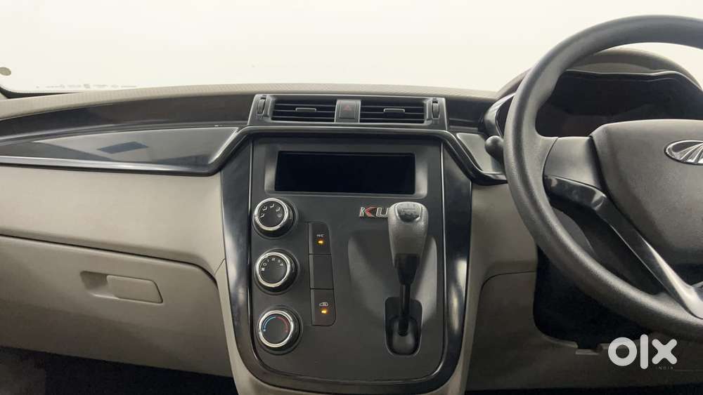 Mahindra Kuv 100 2016-2017 Mfalcon G80 K4 5str, 2016, Petrol