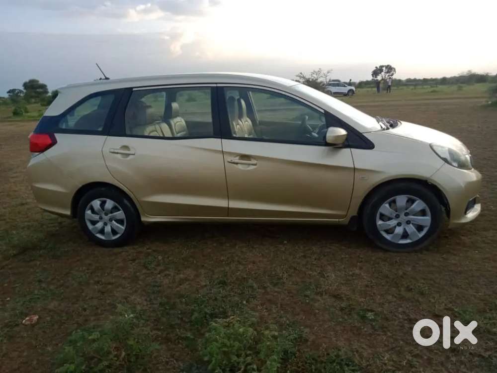 Urgently Sale Honda Mobilo