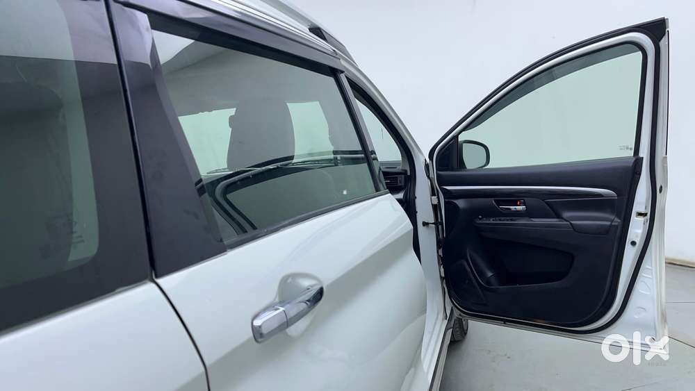 Maruti Suzuki Xl6 1.5 Alpha At, 2022, Petrol