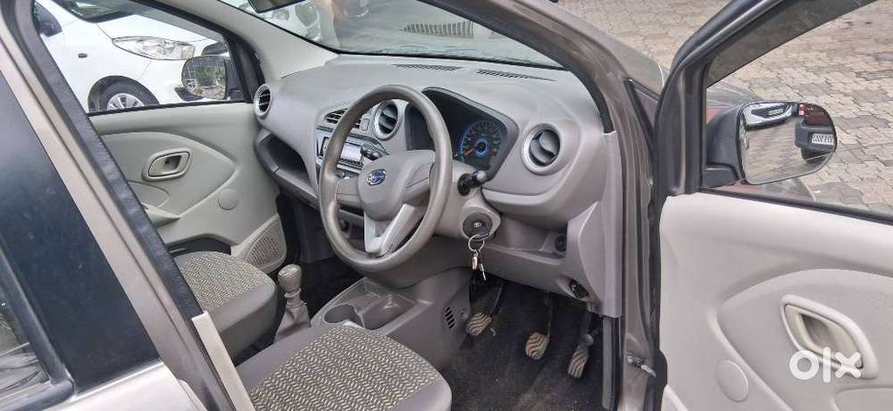 Datsun Redigo T Option, 2016, Petrol