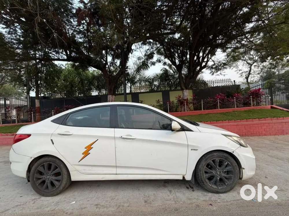 Hyundai Fluidic Verna 2014 Well Maintained