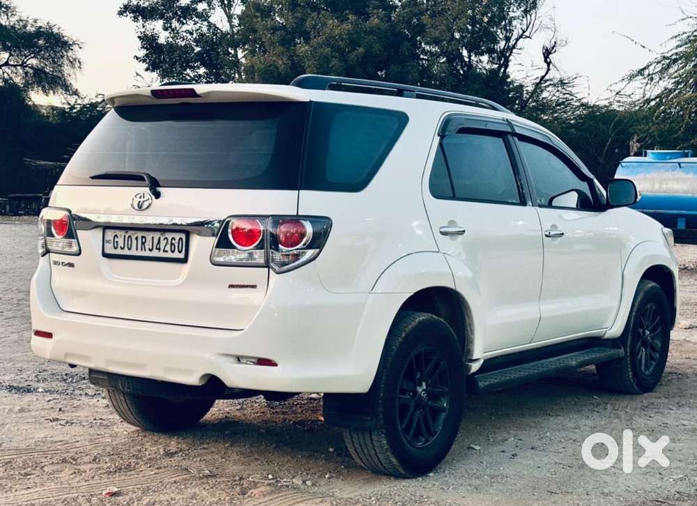 Toyota Fortuner 2011-2016 4x2 At, 2015, Diesel