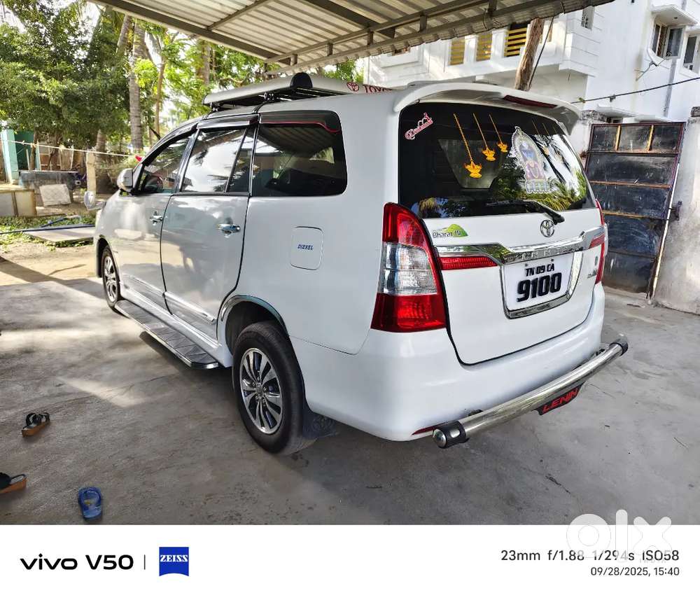 Toyota Innova 2015 Diesel 115000 Km Driven