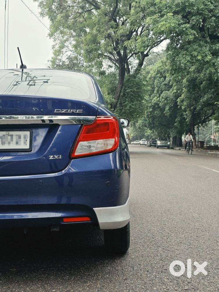 Maruti Suzuki Swift Dzire 1.2 Zxi Bsiv, 2018, Petrol