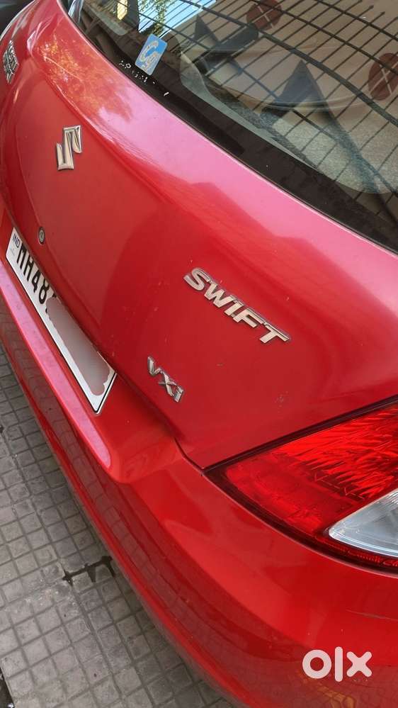Maruti Suzuki Swift Vxi Abs Bsiv, 2016, Petrol