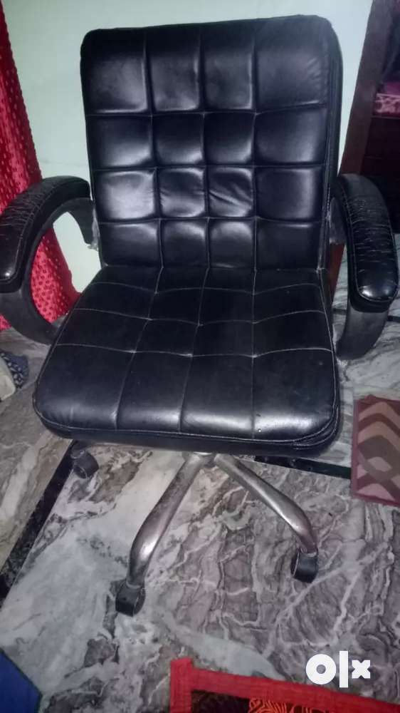 Olx old office chair hot sale