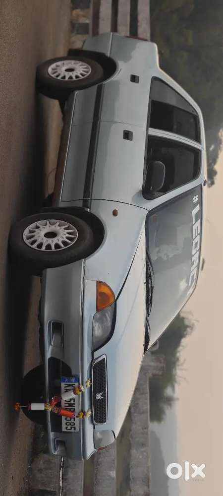 Maruti Suzuki Esteem 2004